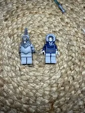 LEGO Star Wars Anakin Skywalker (Parka) And Thi-Sen Minifigure From Set 8085