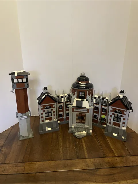 Lego Batman Arkham Asylum 70912, INCOMPLETE! Read Description!