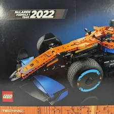 LEGO TECHNIC - 42141  McLaren Formula 1 Race Car New In Box Retired