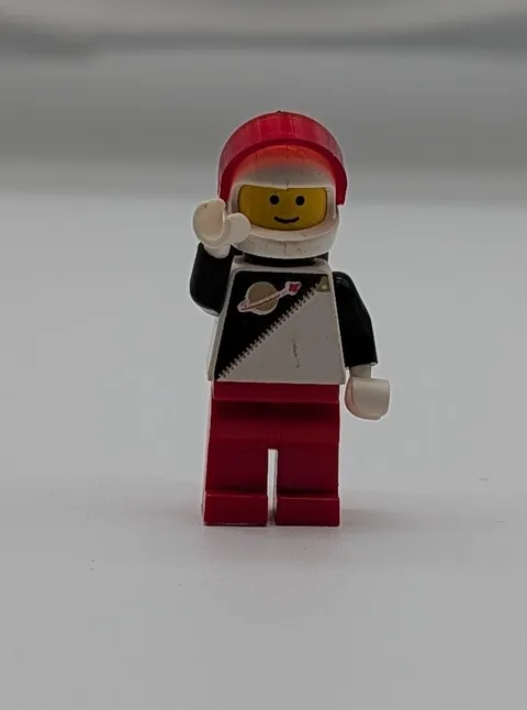 LEGO VINTAGE CLASSIC SPACE Police Minifigure