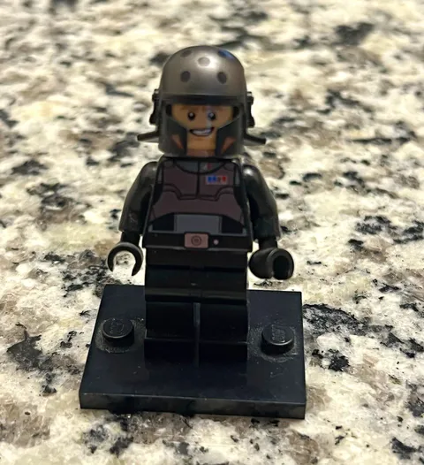 LEGO Minifigure Black Outfit w/ Black Helmet & Black Display Stand