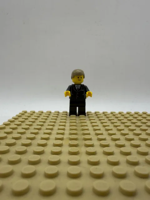 LEGO Town twn101 Mannequin Groom Grand Emporium Minifigure 10211