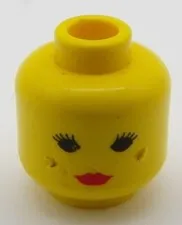 LEGO Minifigure Head Only 3626bp02 Female With Black Eyelash Red Lips