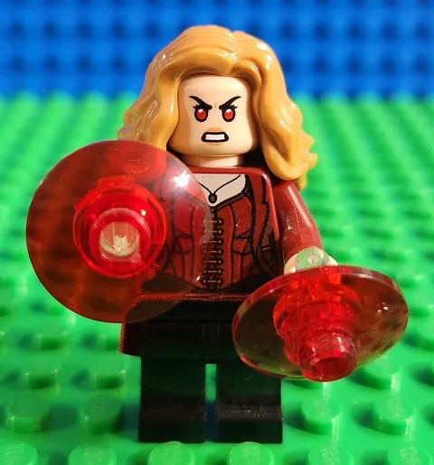 Scarlet Witch Marvel Superheroes Lego Minfigure Authentic
