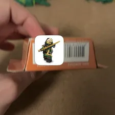 LEGO Minifigures Series 29 - Mysterious Ronin (lloyd)