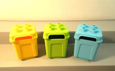 Lego Duplo TRASH Bin Can Green Yellow Blue Recycle Lot of 3 EUC
