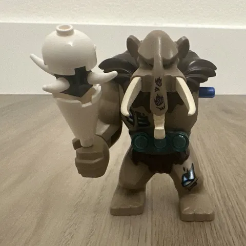 LEGO Legends of Chima Bigfig Minifigure - MUNGUS  from 70144 MISSING 2 PIECES