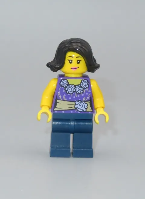 LEGO Juno city girl purple sunglasses minifigure Lego Movie 70620