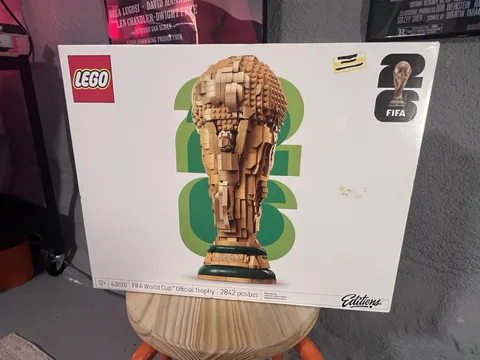 LEGO Sealed 43020 FIFA World Cup Official Trophy