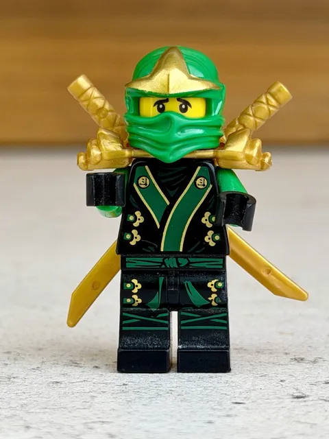 Lego Lloyd (Green Ninja ZX) Minifigure Ninjago The Final Battle njo070 njo0070