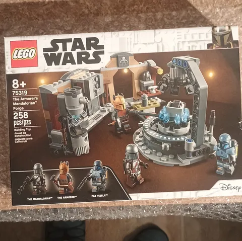 LEGO Star Wars The Armorer's Mandalorian Forge 258pcs 8+ 75319