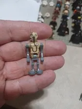 Lego Stars Wars Minifigure 2-1B Medical Droid sw0936 - 75220