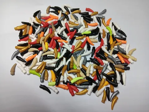 LEGO BULK LOT OF 300 SMALL HORN BARB CLAW MIXED COLORS #53451