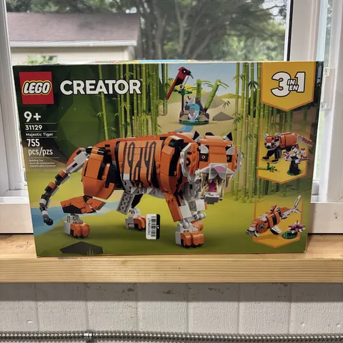 LEGO CREATOR: Majestic Tiger (31129)-*NEW BUT READ BELOW*