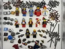 Lego Castle Minifigures And Parts Lot Rare Vintage Variety King Knight Dragon