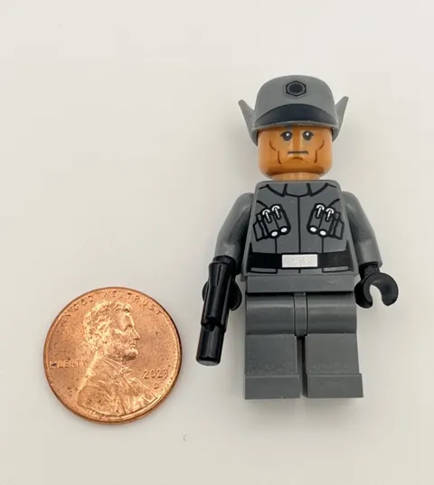 Lego Star Wars Imperial First Order Officer Minifigure w/ Blaster Pistol sw0670
