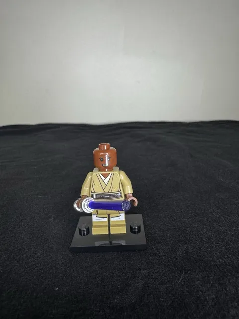 LEGO Star Wars Mace Windu Minifigure UCS 75309