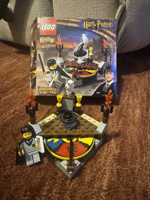 LEGO Harry Potter 4701 Sorting Hat 48pc Complete Set Box Sorcerer's Stone