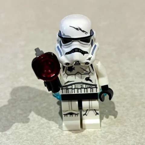 LEGO Star Wars Stormtrooper Minifigure Plastic Figure w/ Blaster Age 6+