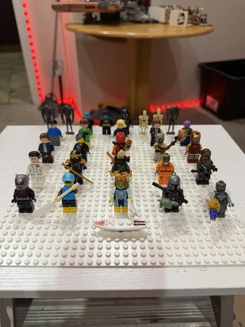 Lego Minifigures Lot Star Wars, DC, Marvel, CMFs