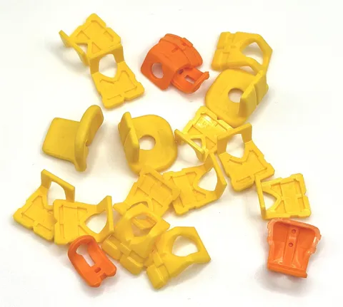 LEGO Mix Lot of Yellow and Orange Minifigure Life Jackets inv.573