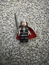 LEGO LoTR King Aragorn Minifig from Minas Tirith 11377, NEW Ready to Ship
