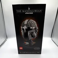 LEGO Star Wars The Mandalorian Helmet 75328 584pcs 18+ Display Stand