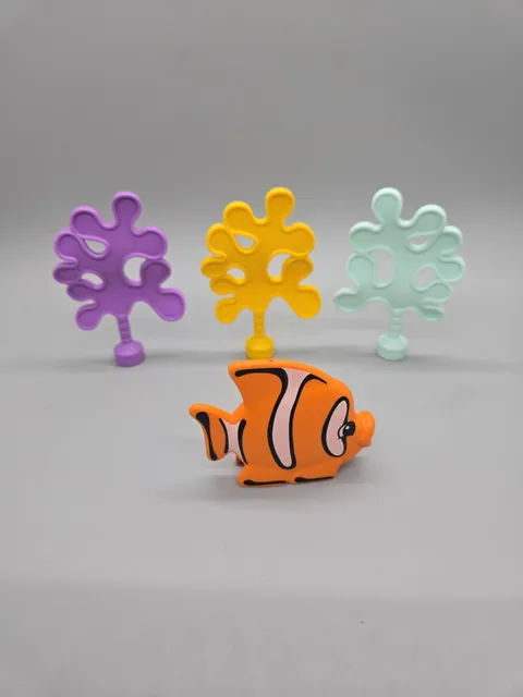 Lego Duplo Figure Clown Fish orange/white/black With 3 Seaweed Plants Lot