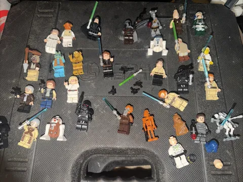 LEGO Star Wars Minifigure Lot C-3PO, Obi-Wan Kenobi, Luke Skywalker w/ Sabers