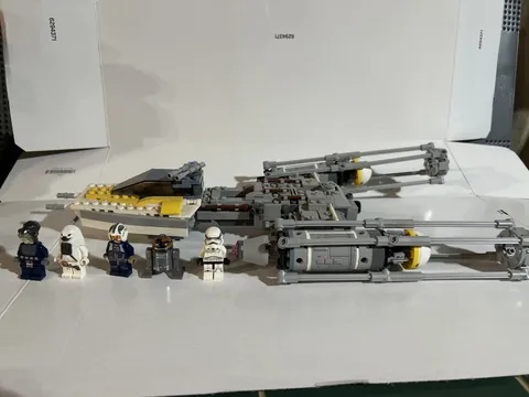 LEGO Star Wars: Y-Wing Starfighter (75172)- All Minifigures *Read Description*