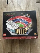 LEGO Icons: Camp Nou - FC Barcelona (10284) - NIB - Retired open box 