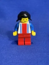 Vintage 1982 VER010 Vertical Lines Pigtails Minifigure 6372 Town House 6302