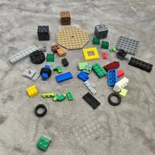 LEGO Minecraft Bricks Mixed Lot Baseplates Wheels Specialty Pieces 0626 B13