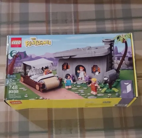 LEGO Ideas The Flintstones Complete Set 21316 748 Pieces 10+ (2019)