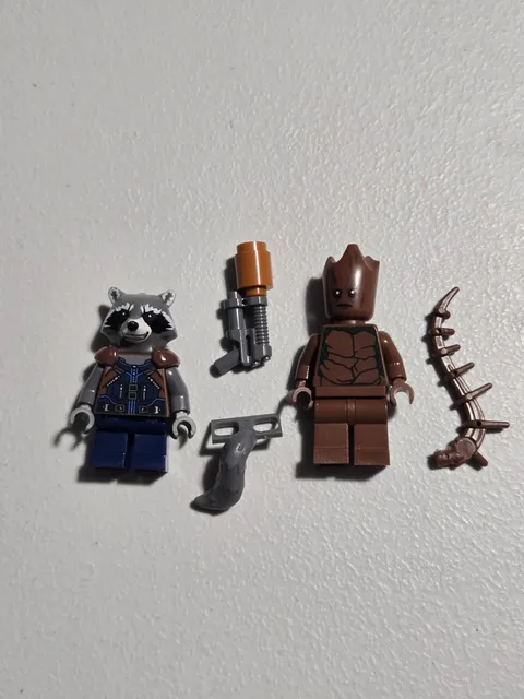 LEGO Marvel Super Heroes Rocket Raccoon Groot Minifigure 76102 Lot of 2