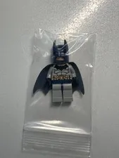 LEGO DC Minifigure Genuine Batman 1  sets 7786 7787 RETIRED