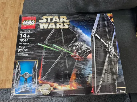 LEGO Star Wars: TIE Fighter (75095)