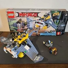 Lego Ninjago Movie - Manta Ray Bomber #70609 Missing Cole, Blasters, Oars Read