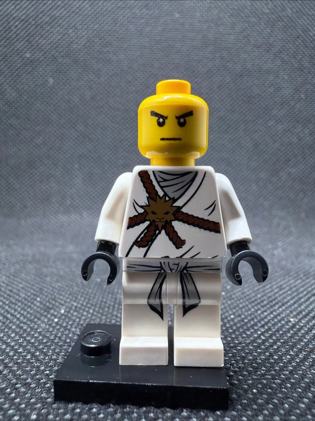 Lego Ninjago Zane The Golden Weapons Minifigure njo0001 Figure Only NO MASK