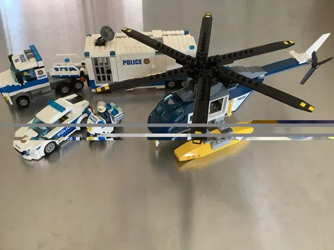 POLICE LEGO City: Command Center (60139) Car (60239) Heli (60067) Incomplete