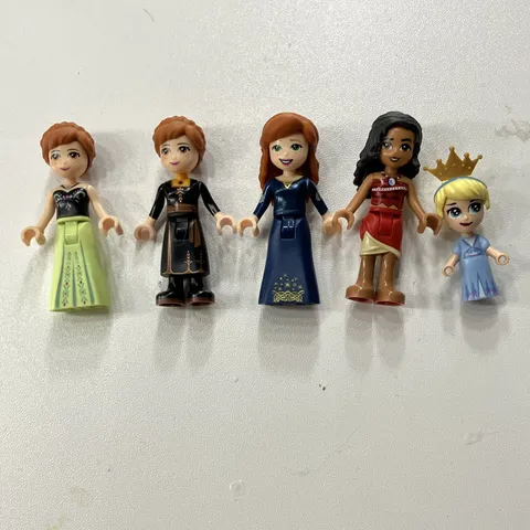 LEGO Disney Princess Minifigure Lot of 5 - Plus Random Animals