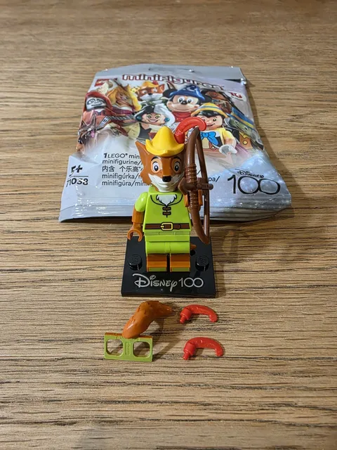 LEGO 71038 Disney 100 Series Collectable Minifgure - Robin Hood