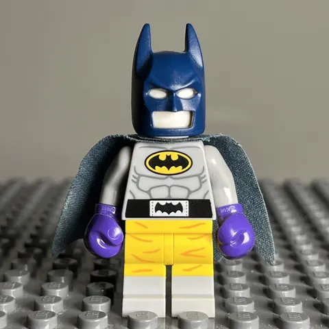LEGO Batman Raging Batsuit Boxer Minifigure SH0311 DC Retired 70909 Batcave 1L