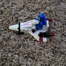 Vintage 1986 LEGO Starfire 1 With Minifig
