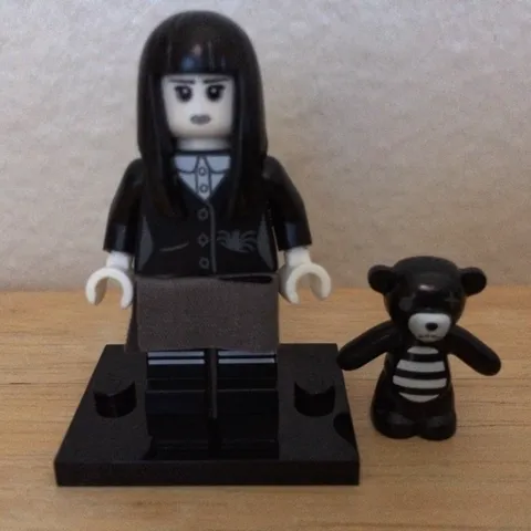 LEGO® Spooky Girl Teddy Bear Minifigure Series 12 CMF 71007 Retired Complete Set