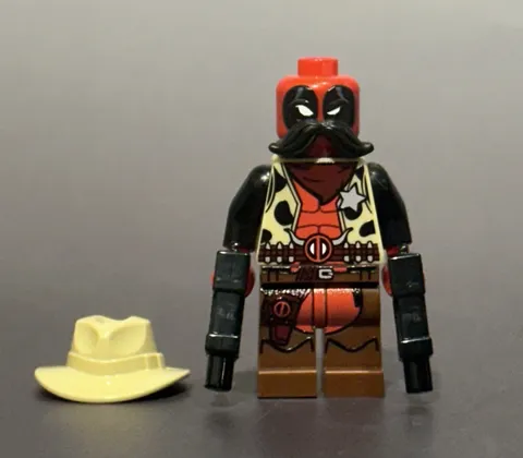 Lego Comic Con Sheriff Deadpool Minifigure Custom Print on Lego San Diego