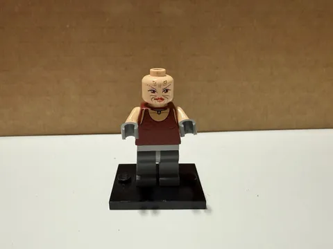 Sugi Bounty Hunter Minifigure LEGO Star Wars Clone Wars 7930