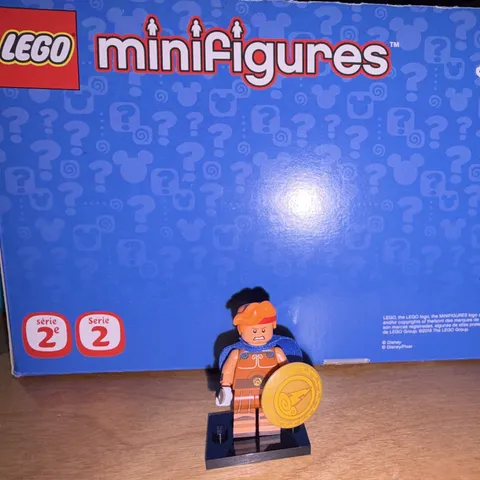 LEGO Minifigures Disney Series 2 Minifigure w/ Blue Cape Shield Stand 6+