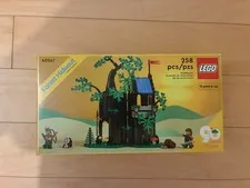 LEGO Icons: Forest Hideout (40567) Brand New Sealed