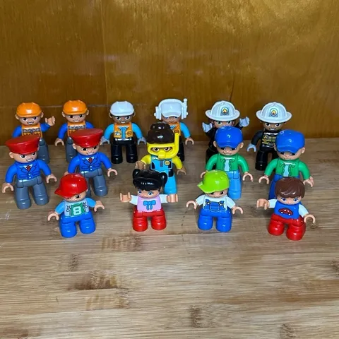 LEGO Duplo Minifigures Lot 15pc Toddler Multicolor Community Figures